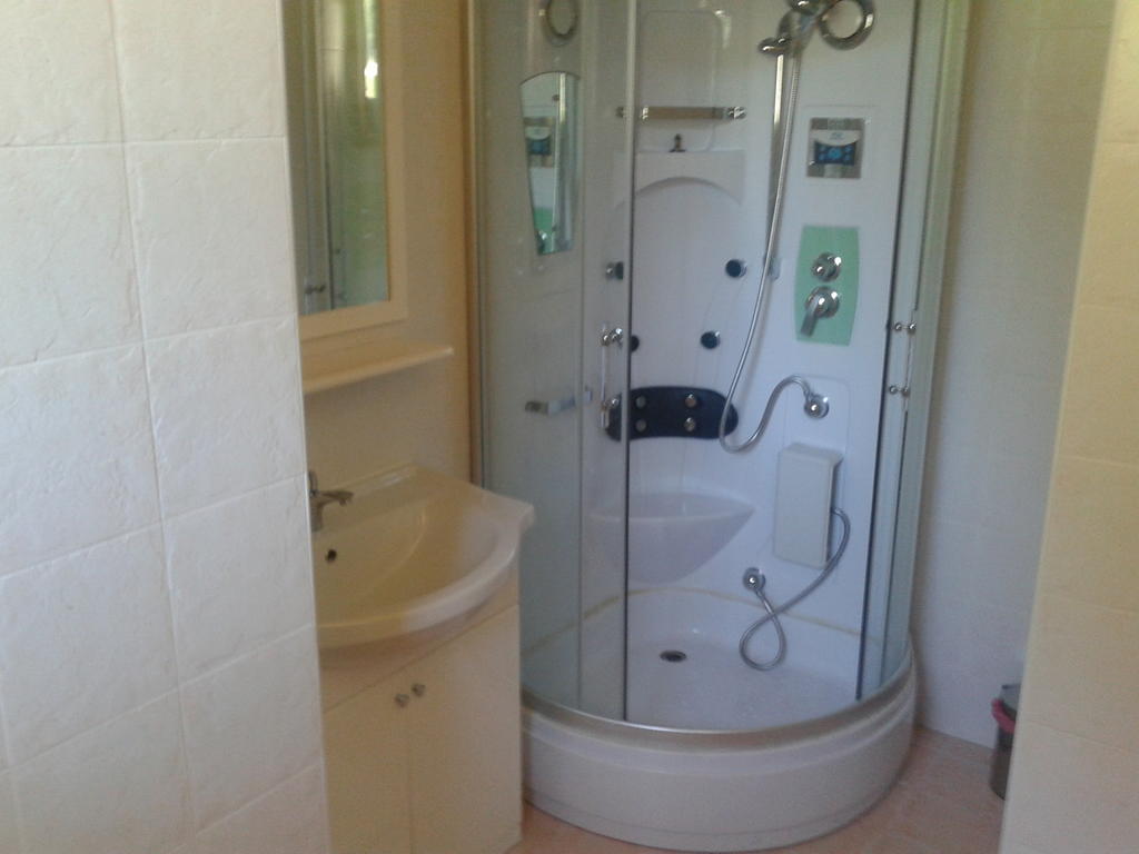 Ai Vecchi Molini Bed & Breakfast Castello Tesino Exterior photo